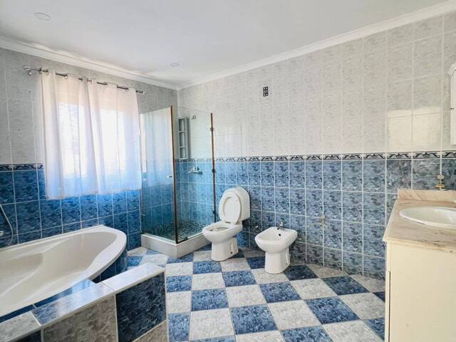 #8 - Casa para Arrendamento em Maputo - Maputo - 2