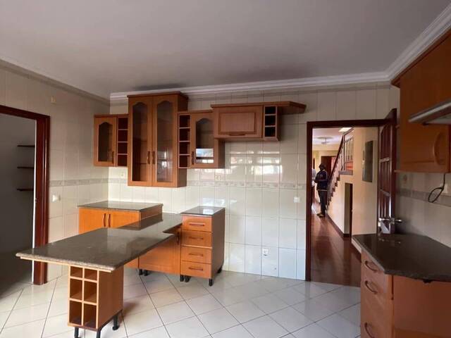 Casa para Arrendamento em Maputo - 2